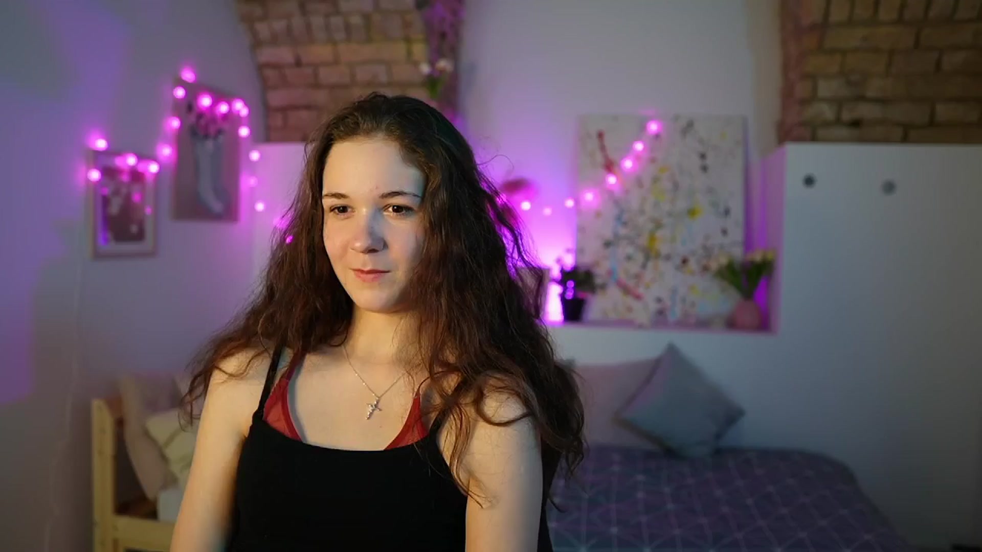Gallery image thumbnail from Ava__Taylor_'s myfreecams stream on, 12/19/2024, 16:04 image 7 of 20
