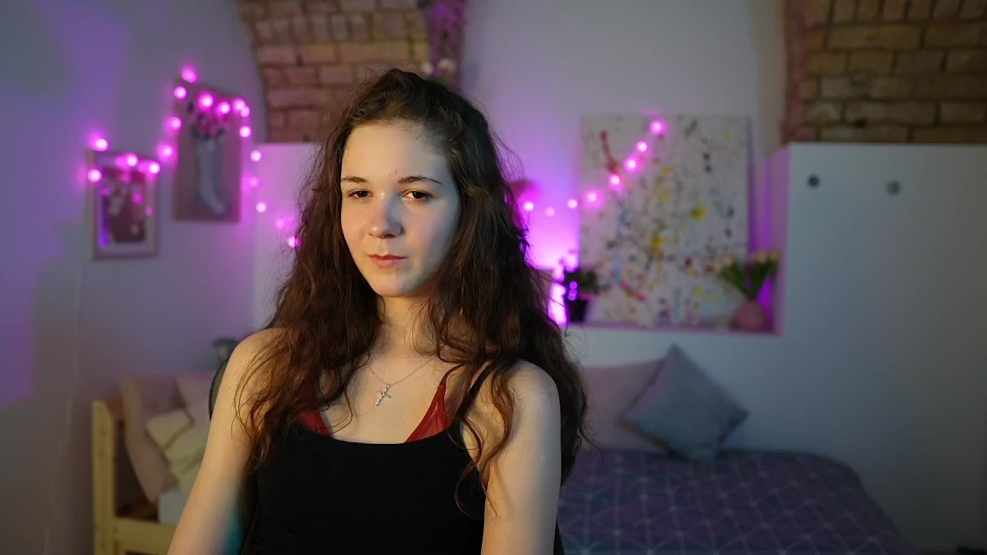 Gallery image thumbnail from Ava__Taylor_'s myfreecams stream on, 12/19/2024, 16:04 image 19 of 20