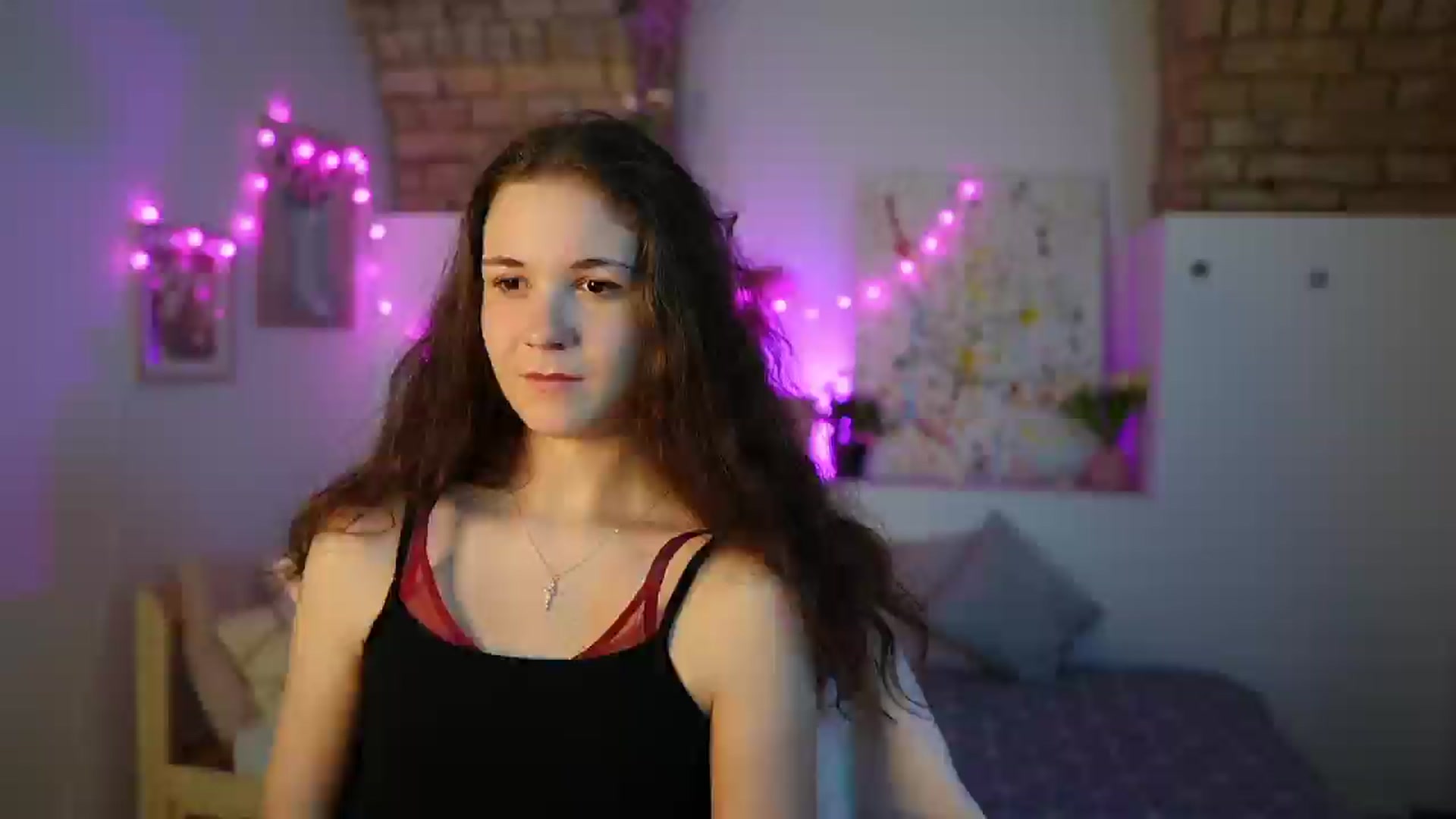 Gallery image thumbnail from Ava__Taylor_'s myfreecams stream on, 12/19/2024, 17:01 image 14 of 20
