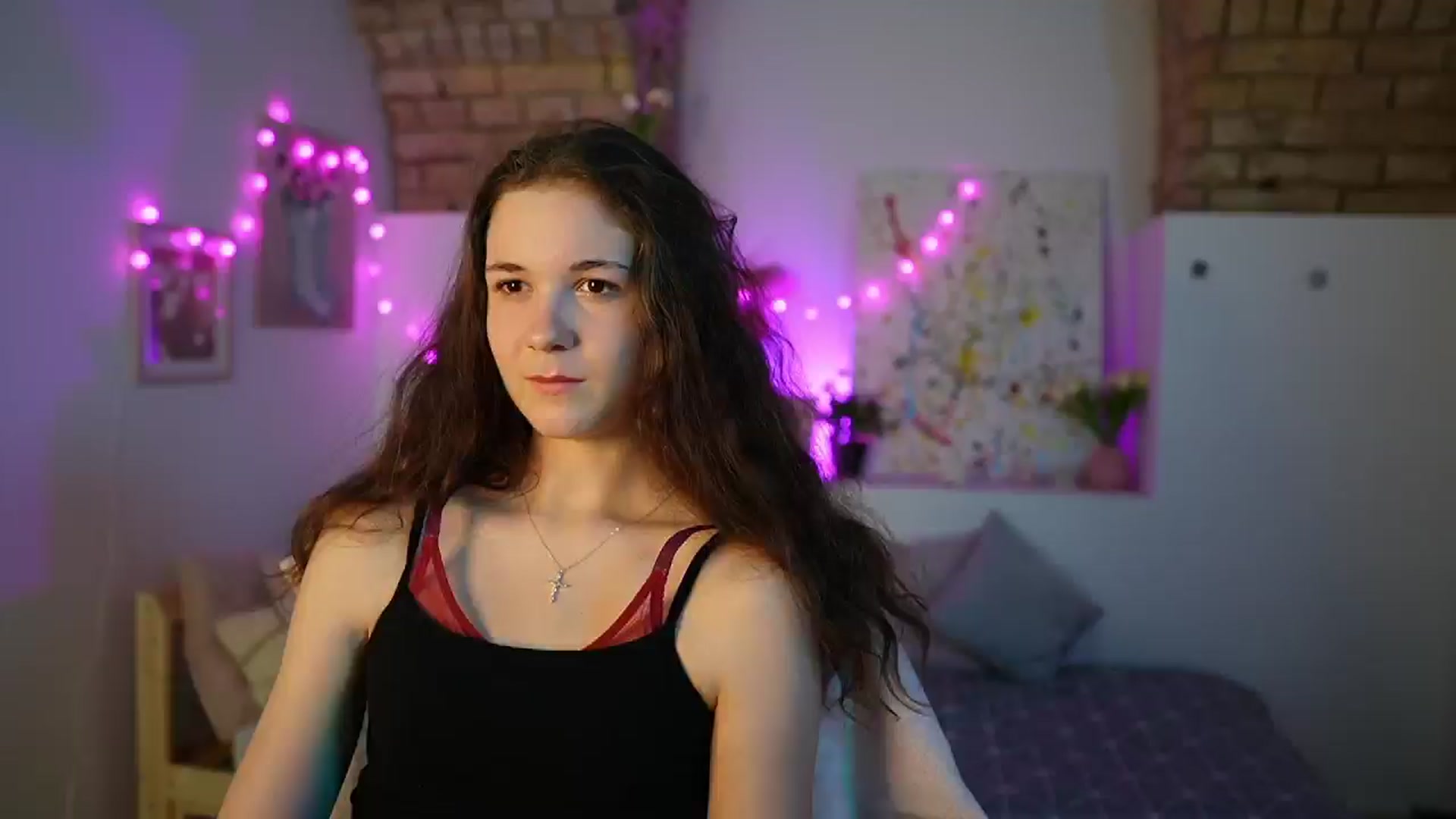 Gallery image thumbnail from Ava__Taylor_'s myfreecams stream on, 12/19/2024, 17:01 image 15 of 20