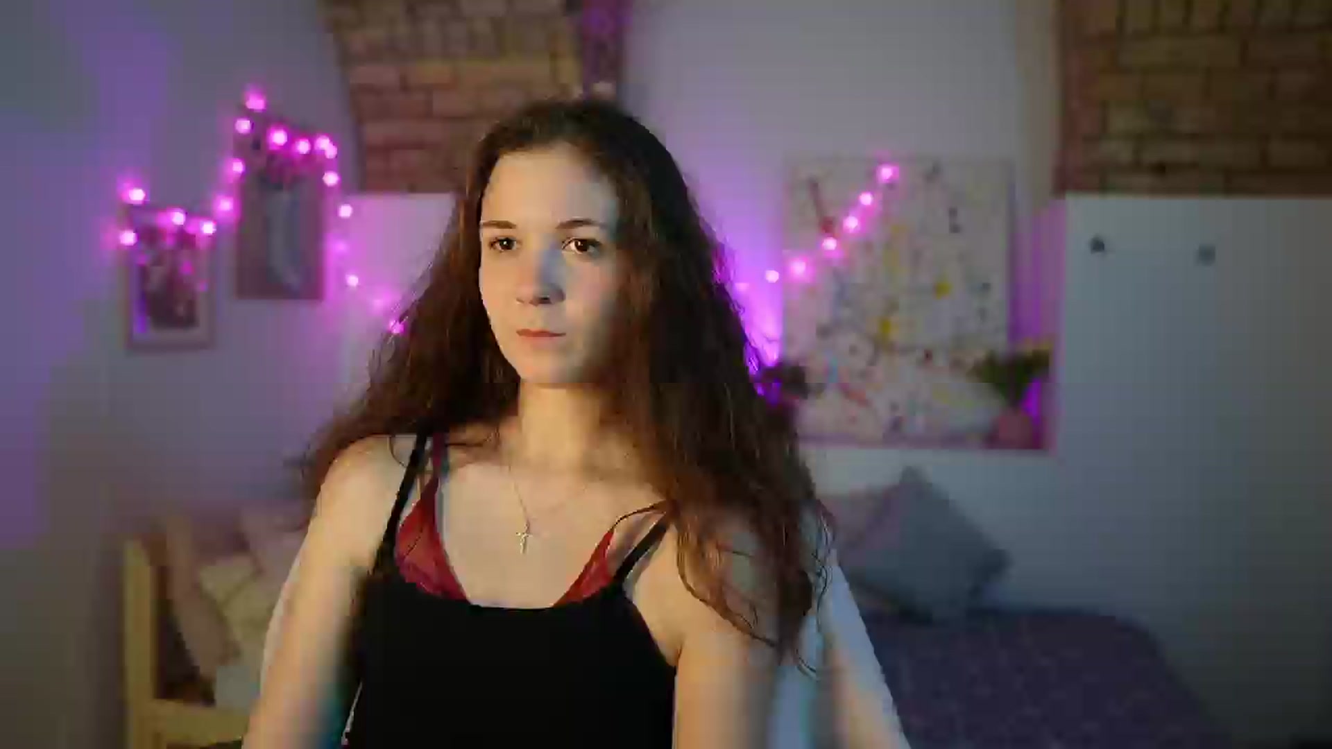 Gallery image thumbnail from Ava__Taylor_'s myfreecams stream on, 12/19/2024, 18:30 image 5 of 20