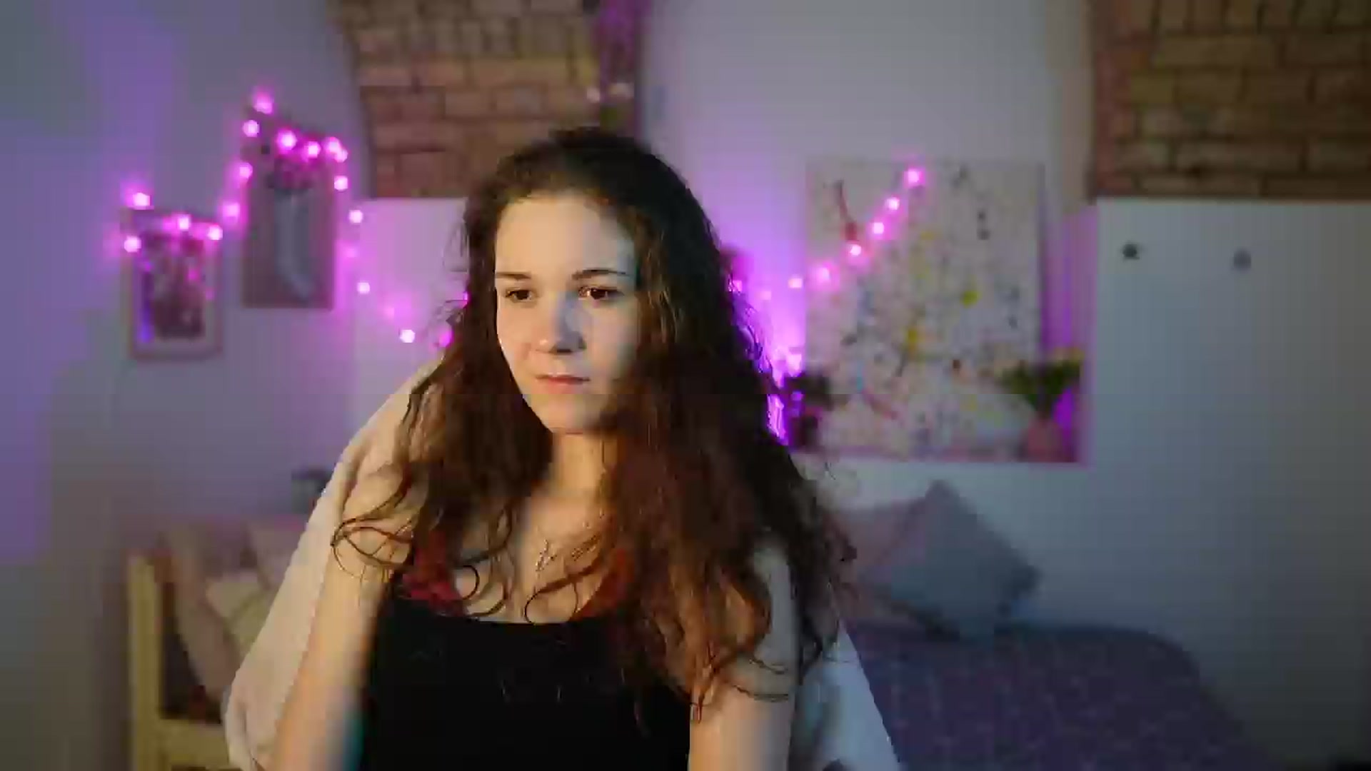 Gallery image thumbnail from Ava__Taylor_'s myfreecams stream on, 12/19/2024, 18:30 image 15 of 20