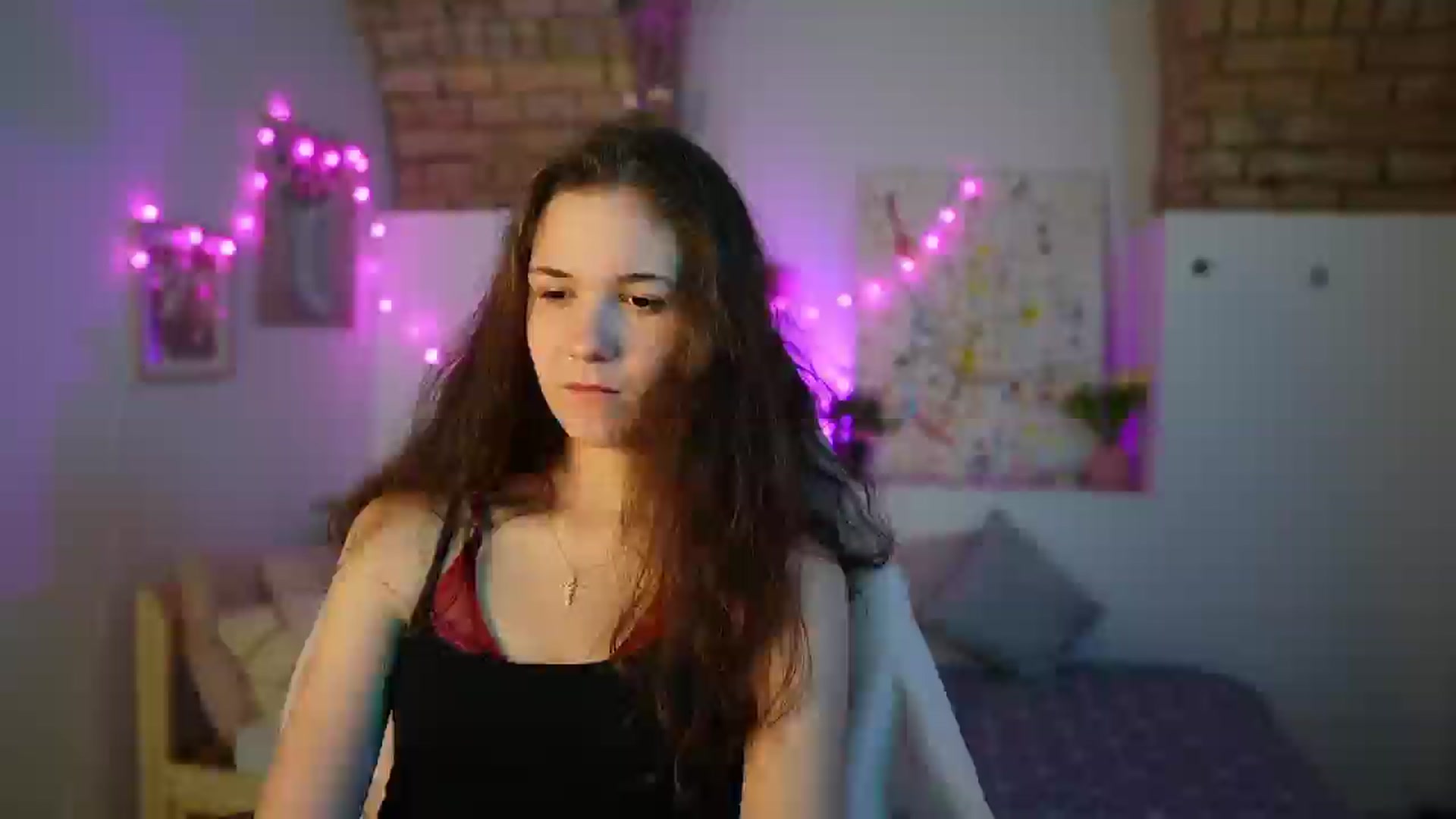 Gallery image thumbnail from Ava__Taylor_'s myfreecams stream on, 12/19/2024, 18:30 image 6 of 20