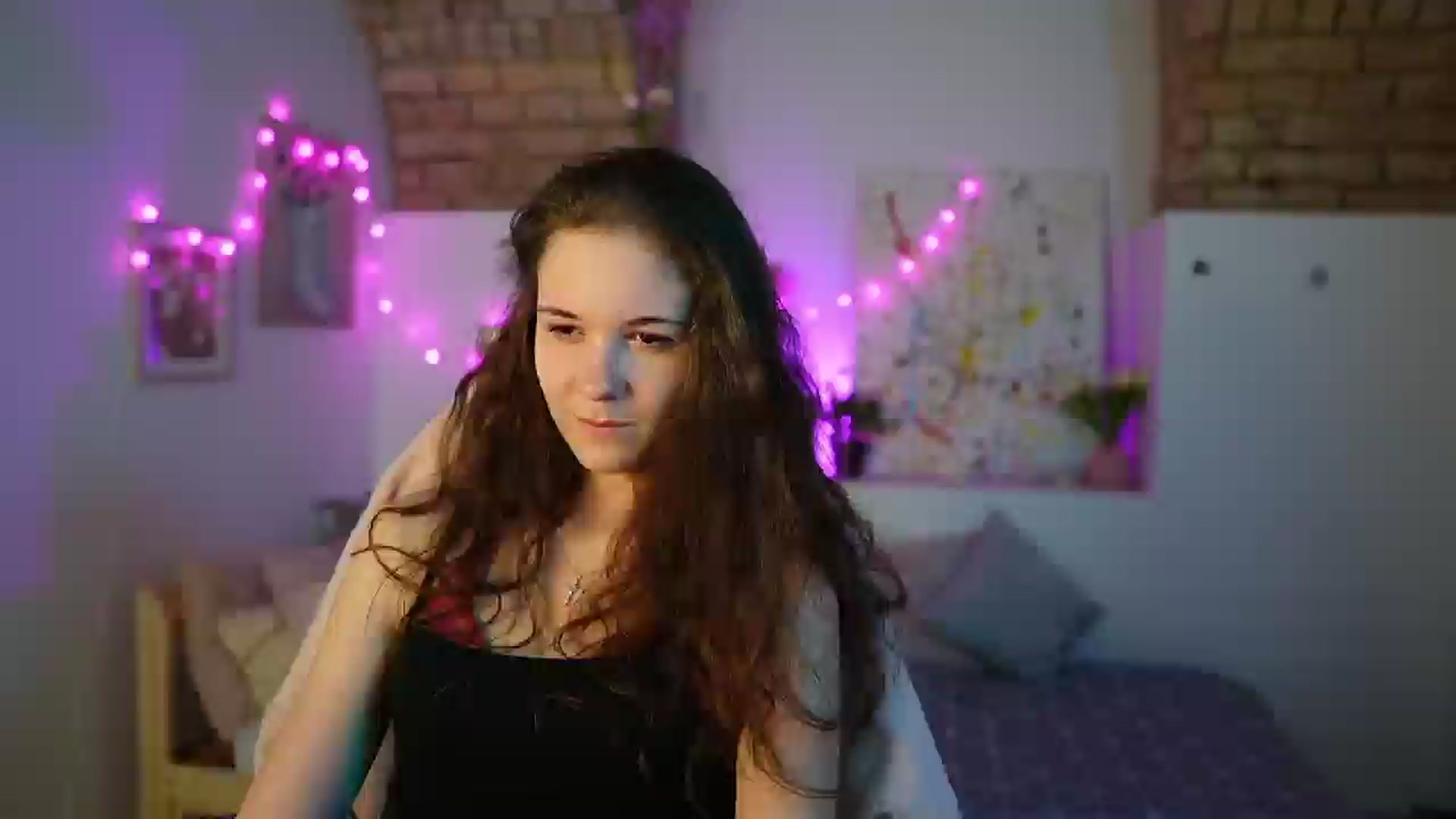 Gallery image thumbnail from Ava__Taylor_'s myfreecams stream on, 12/19/2024, 18:30 image 13 of 20