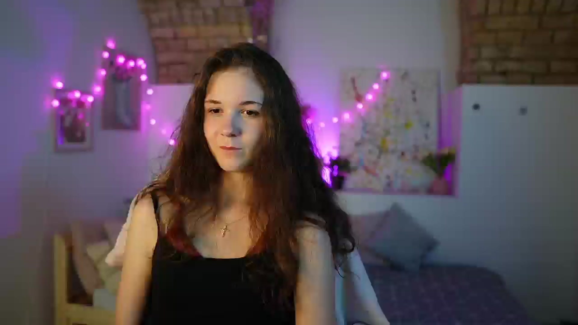 Gallery image thumbnail from Ava__Taylor_'s myfreecams stream on, 12/19/2024, 18:30 image 1 of 20