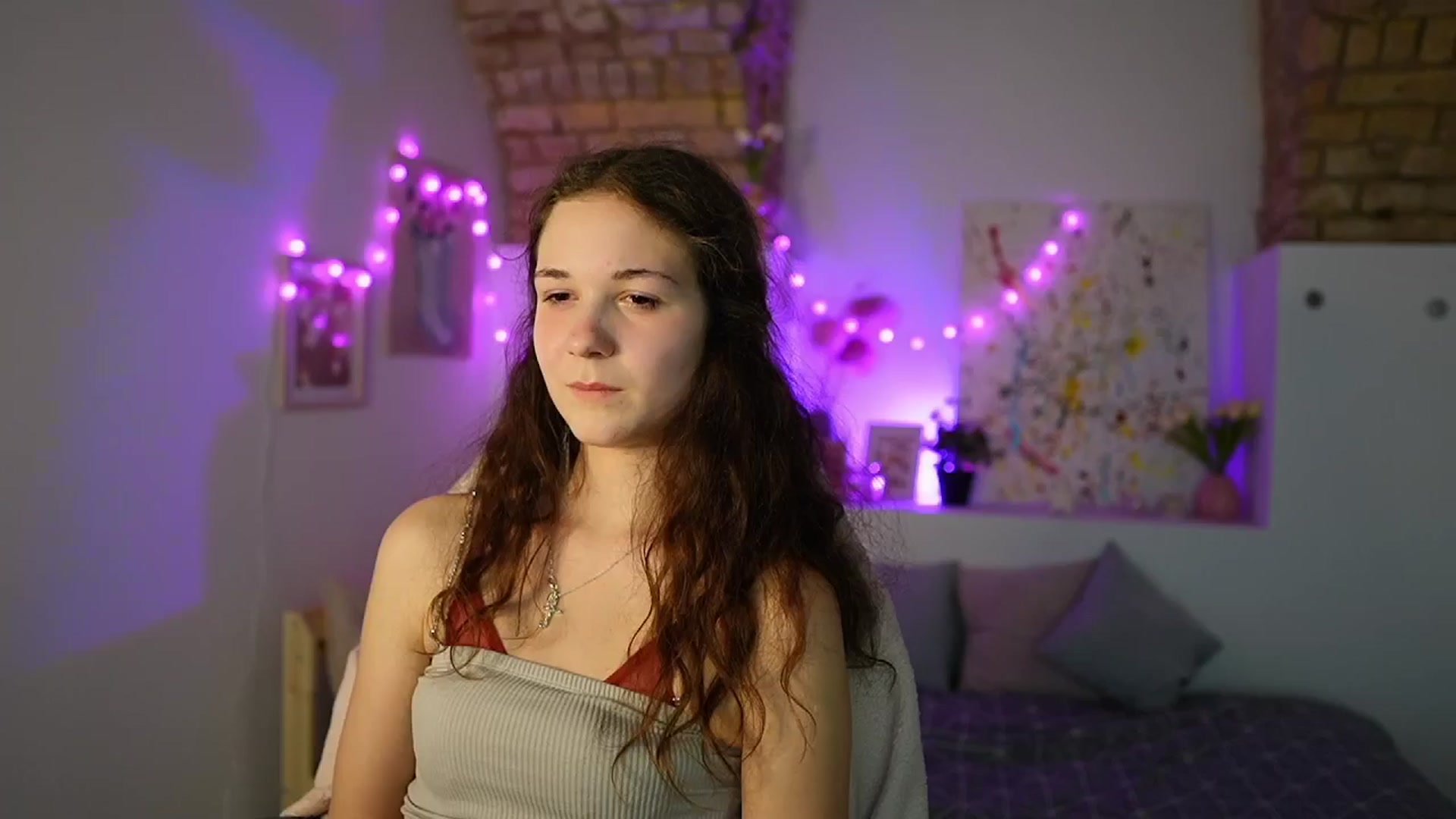 Gallery image thumbnail from Ava__Taylor_'s myfreecams stream on, 12/20/2024, 16:26 image 1 of 20