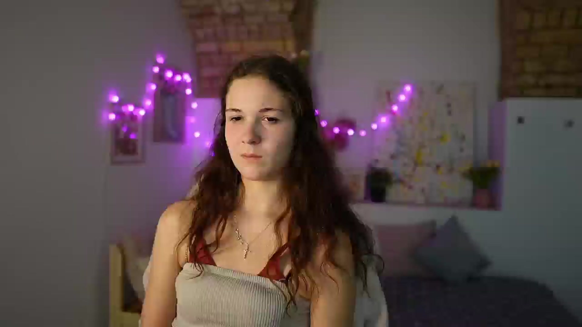 Gallery image thumbnail from Ava__Taylor_'s myfreecams stream on, 12/20/2024, 20:55 image 6 of 20