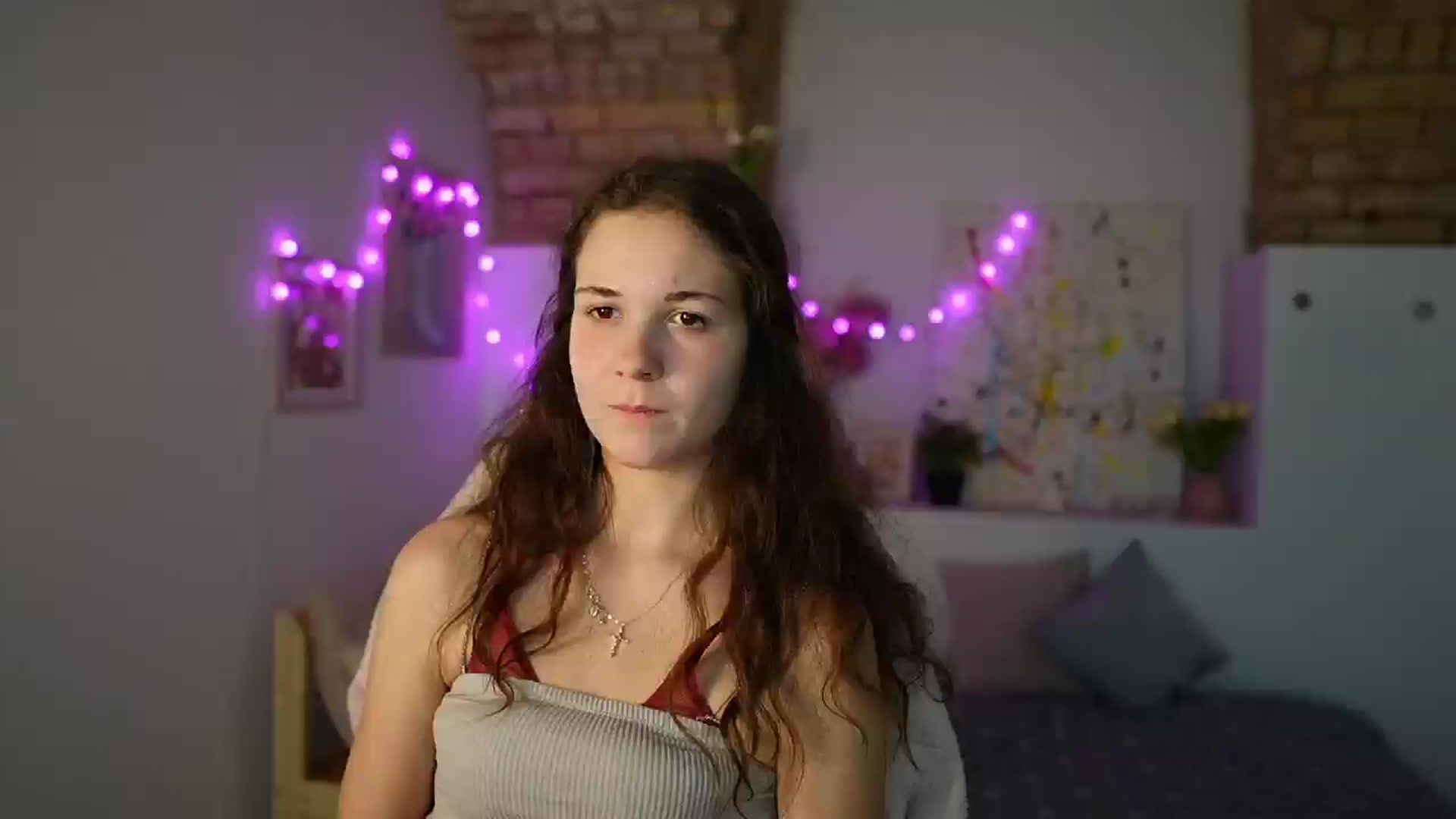 Gallery image thumbnail from Ava__Taylor_'s myfreecams stream on, 12/20/2024, 20:55 image 10 of 20