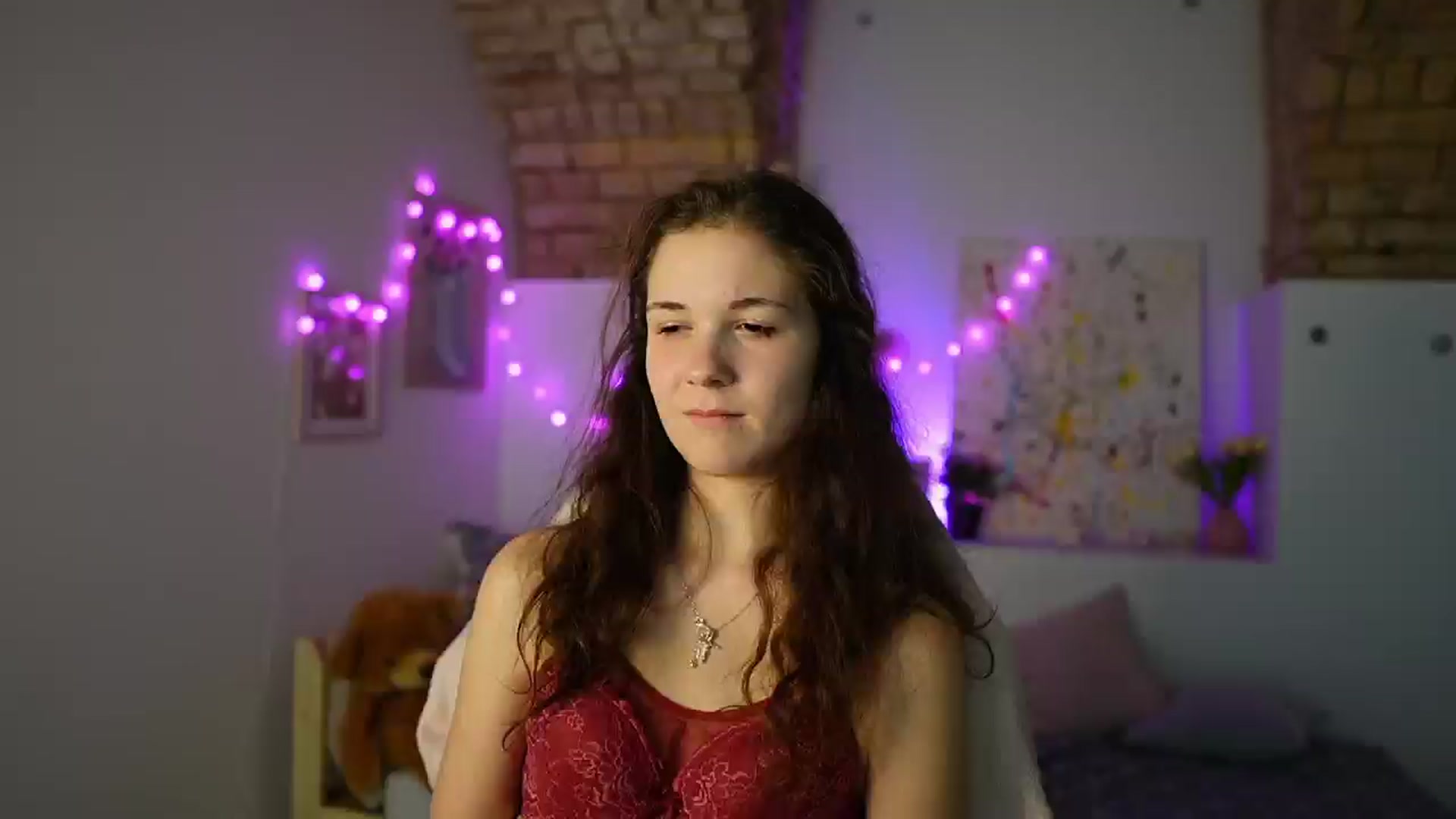 Gallery image thumbnail from Ava__Taylor_'s myfreecams stream on, 12/20/2024, 23:39 image 13 of 20