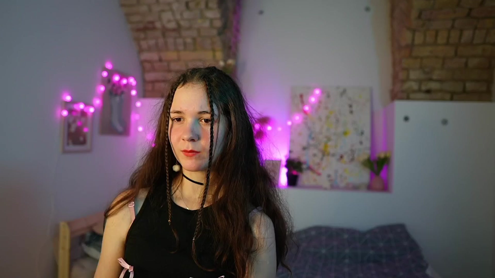 Gallery image thumbnail from Ava__Taylor_'s myfreecams stream on, 01/02/2025, 15:58 image 18 of 20