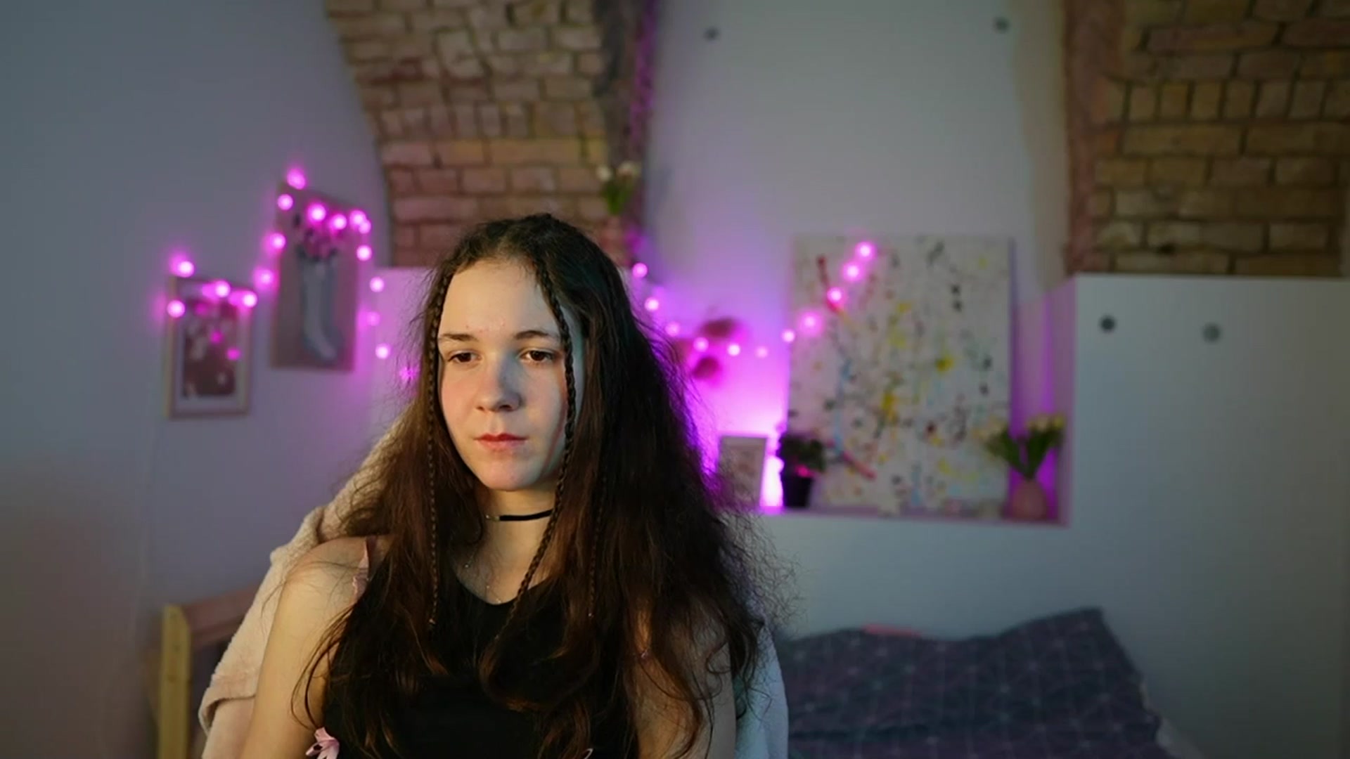 Gallery image thumbnail from Ava__Taylor_'s myfreecams stream on, 01/02/2025, 20:14 image 6 of 20