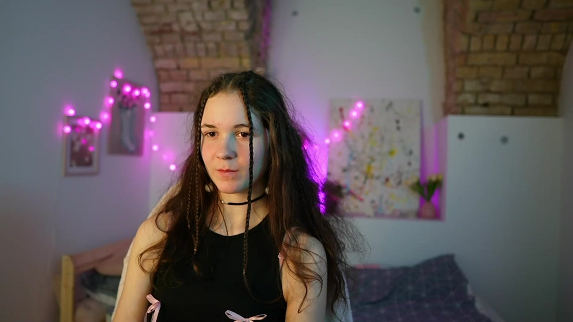 Gallery image thumbnail from Ava__Taylor_'s myfreecams stream on, 01/02/2025, 23:09 image 7 of 20