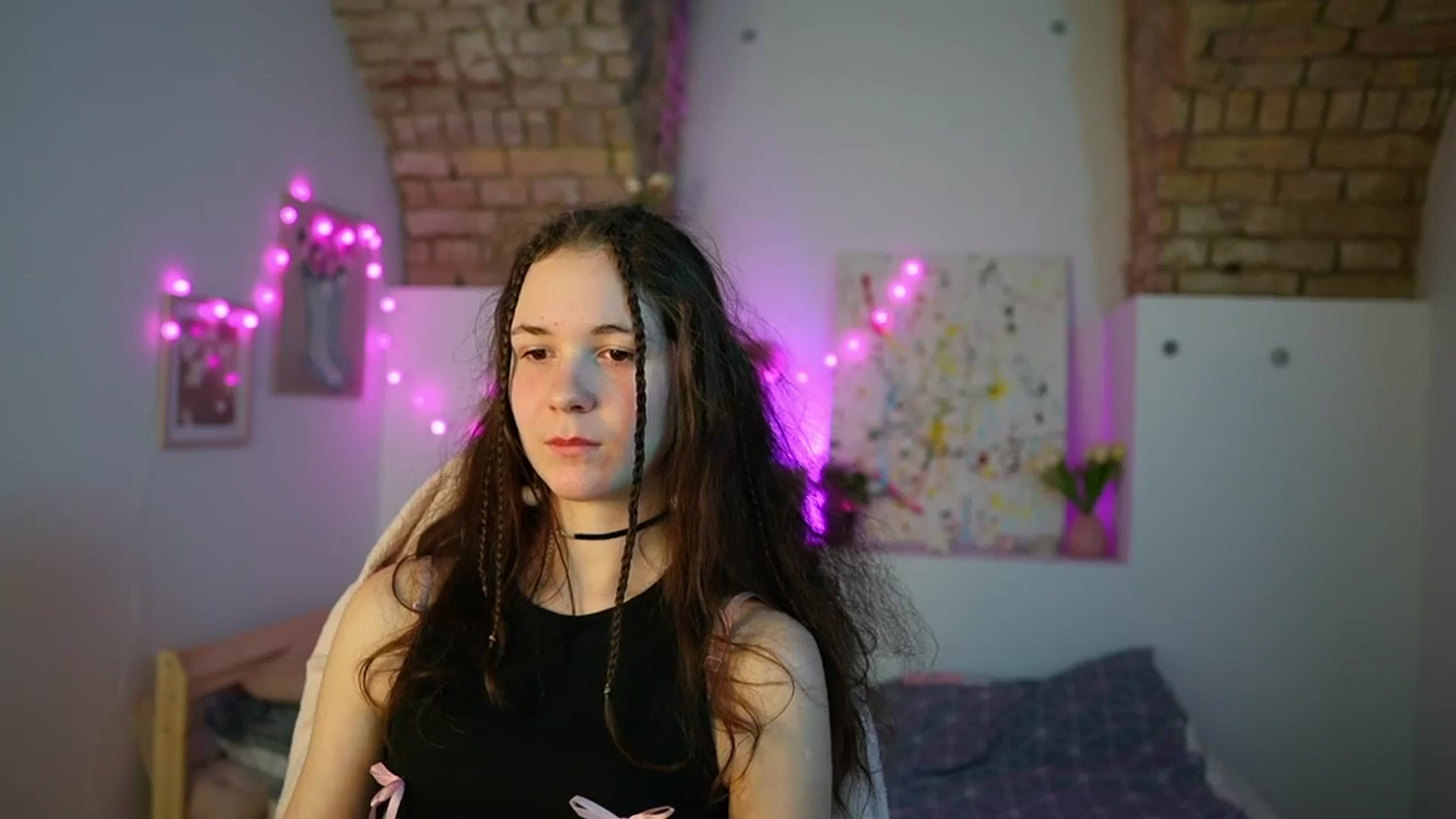 Gallery image thumbnail from Ava__Taylor_'s myfreecams stream on, 01/02/2025, 23:09 image 9 of 20