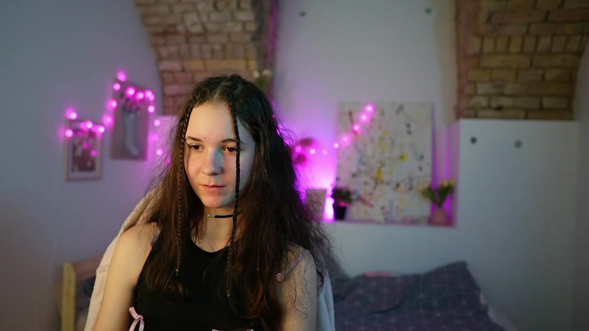Gallery image thumbnail from Ava__Taylor_'s myfreecams stream on, 01/02/2025, 23:09 image 2 of 20