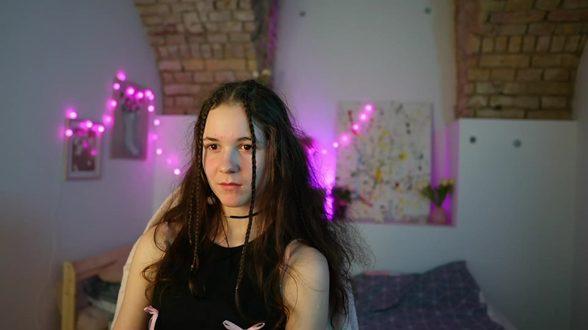Gallery image thumbnail from Ava__Taylor_'s myfreecams stream on, 01/02/2025, 23:09 image 13 of 20