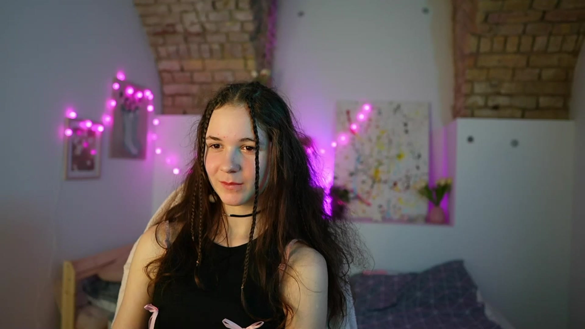 Gallery image thumbnail from Ava__Taylor_'s myfreecams stream on, 01/02/2025, 23:09 image 14 of 20