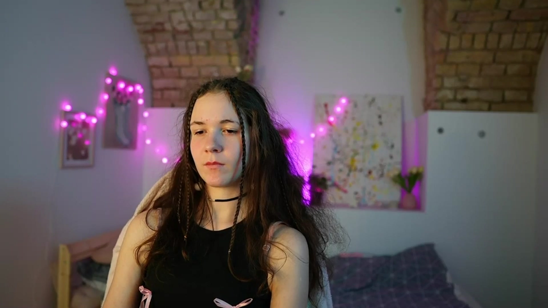 Gallery image thumbnail from Ava__Taylor_'s myfreecams stream on, 01/02/2025, 23:09 image 11 of 20