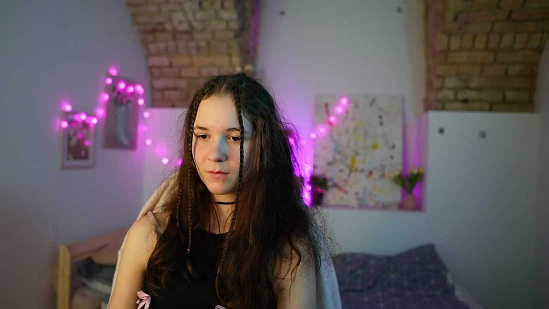 Gallery image thumbnail from Ava__Taylor_'s myfreecams stream on, 01/02/2025, 23:09 image 15 of 20