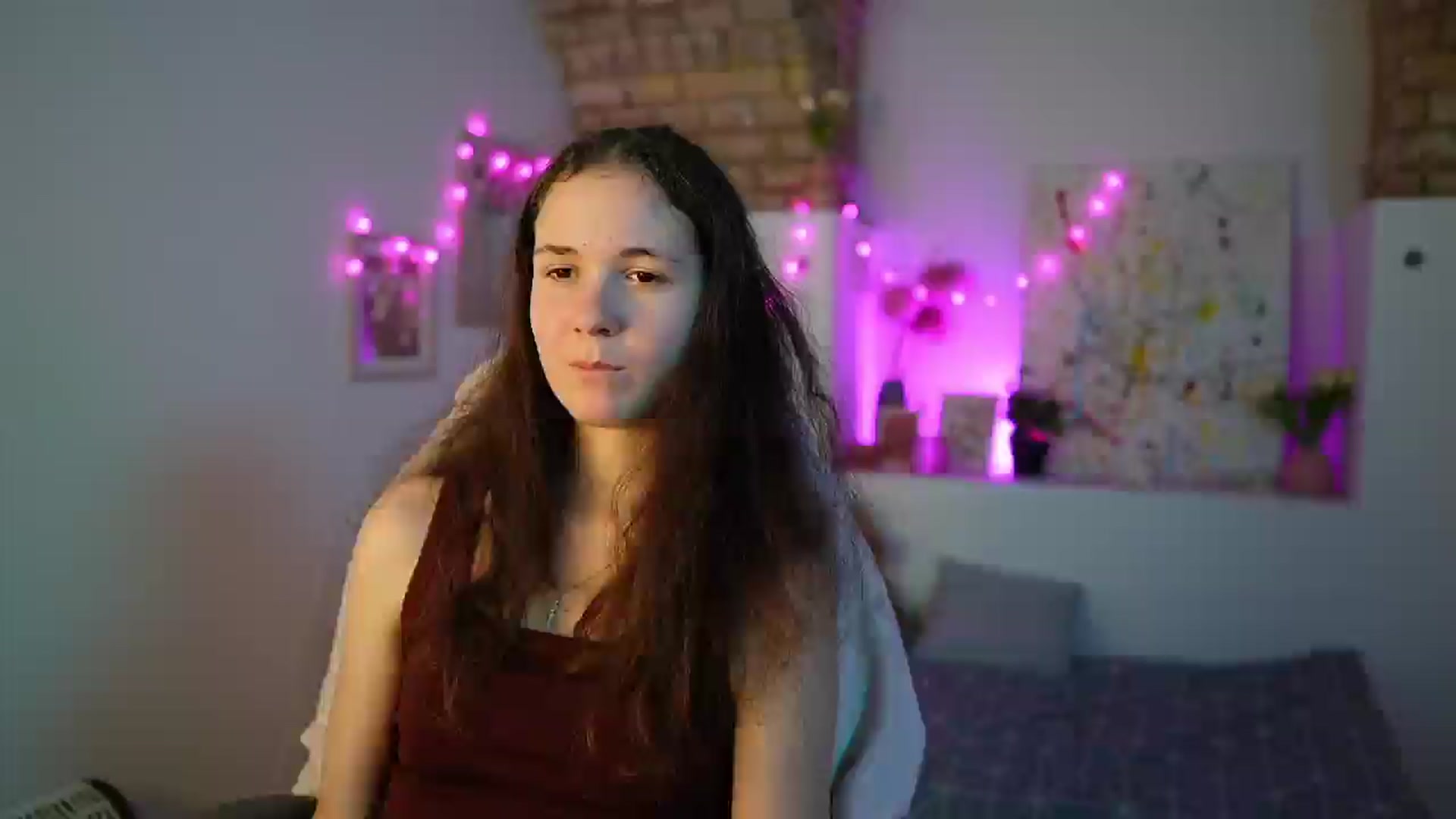 Gallery image thumbnail from Ava__Taylor_'s myfreecams stream on, 01/03/2025, 16:35 image 17 of 20