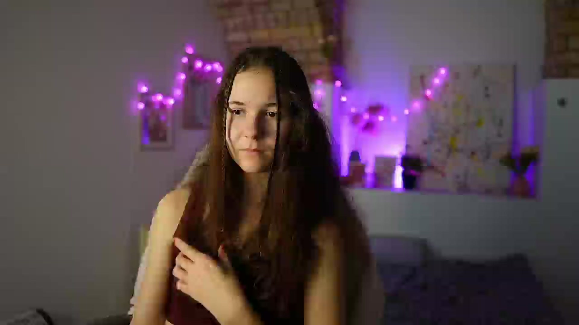 Gallery image thumbnail from Ava__Taylor_'s myfreecams stream on, 01/03/2025, 18:42 image 6 of 20