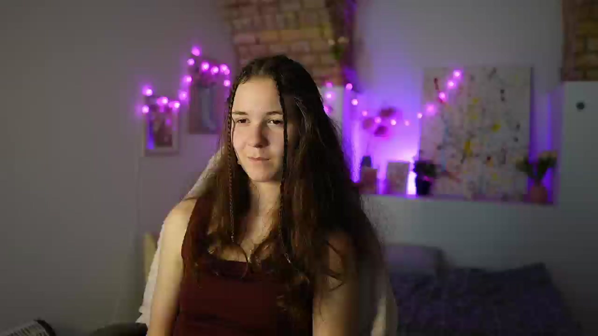 Gallery image thumbnail from Ava__Taylor_'s myfreecams stream on, 01/03/2025, 18:42 image 17 of 20