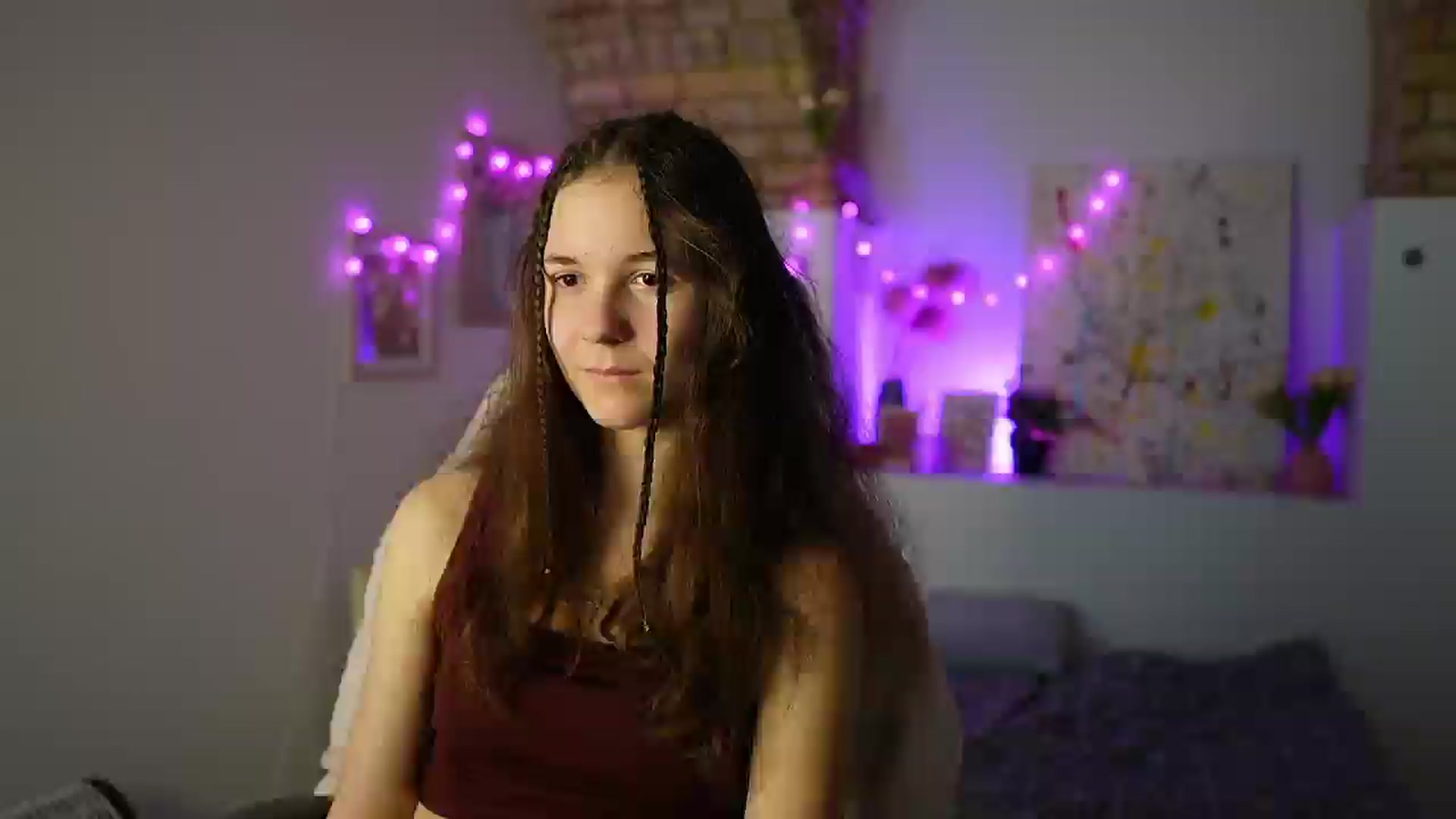 Gallery image thumbnail from Ava__Taylor_'s myfreecams stream on, 01/03/2025, 18:42 image 5 of 20