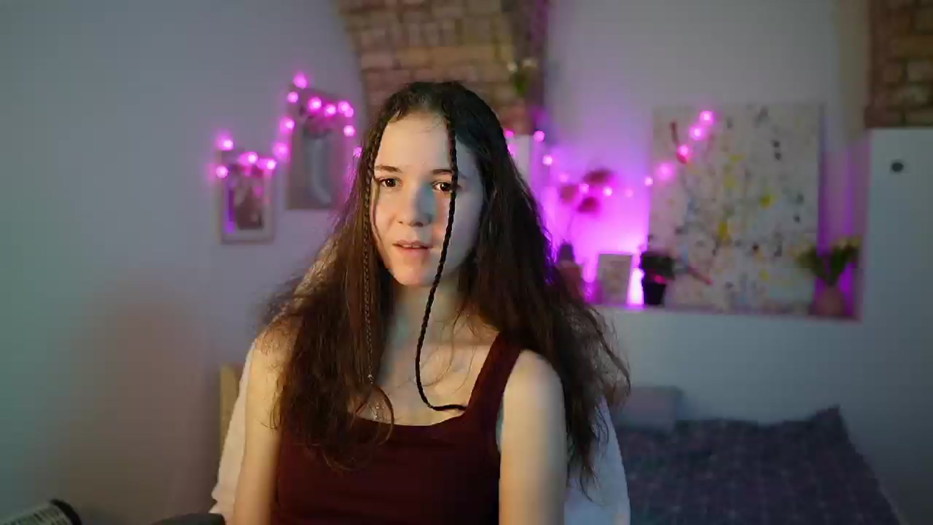 Gallery image thumbnail from Ava__Taylor_'s myfreecams stream on, 01/03/2025, 19:37 image 6 of 20