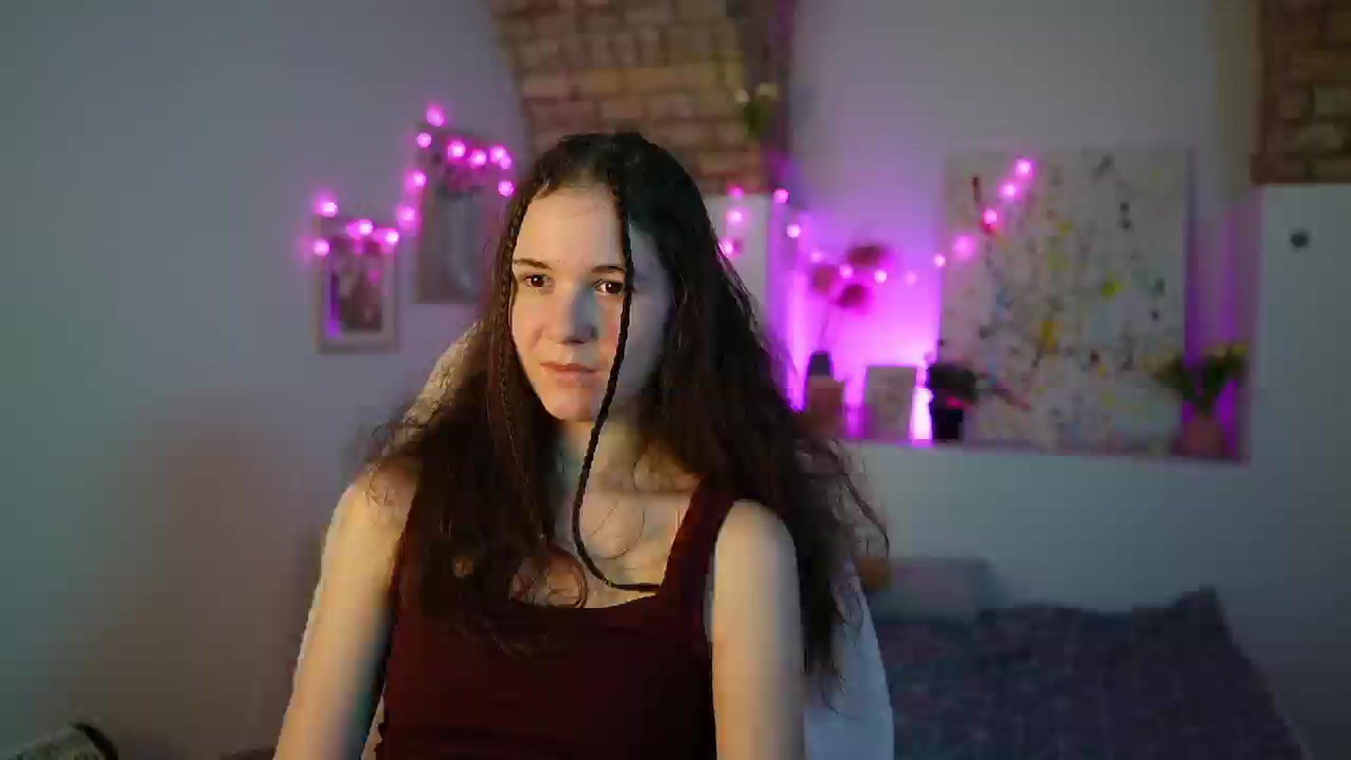 Gallery image thumbnail from Ava__Taylor_'s myfreecams stream on, 01/03/2025, 19:37 image 1 of 20