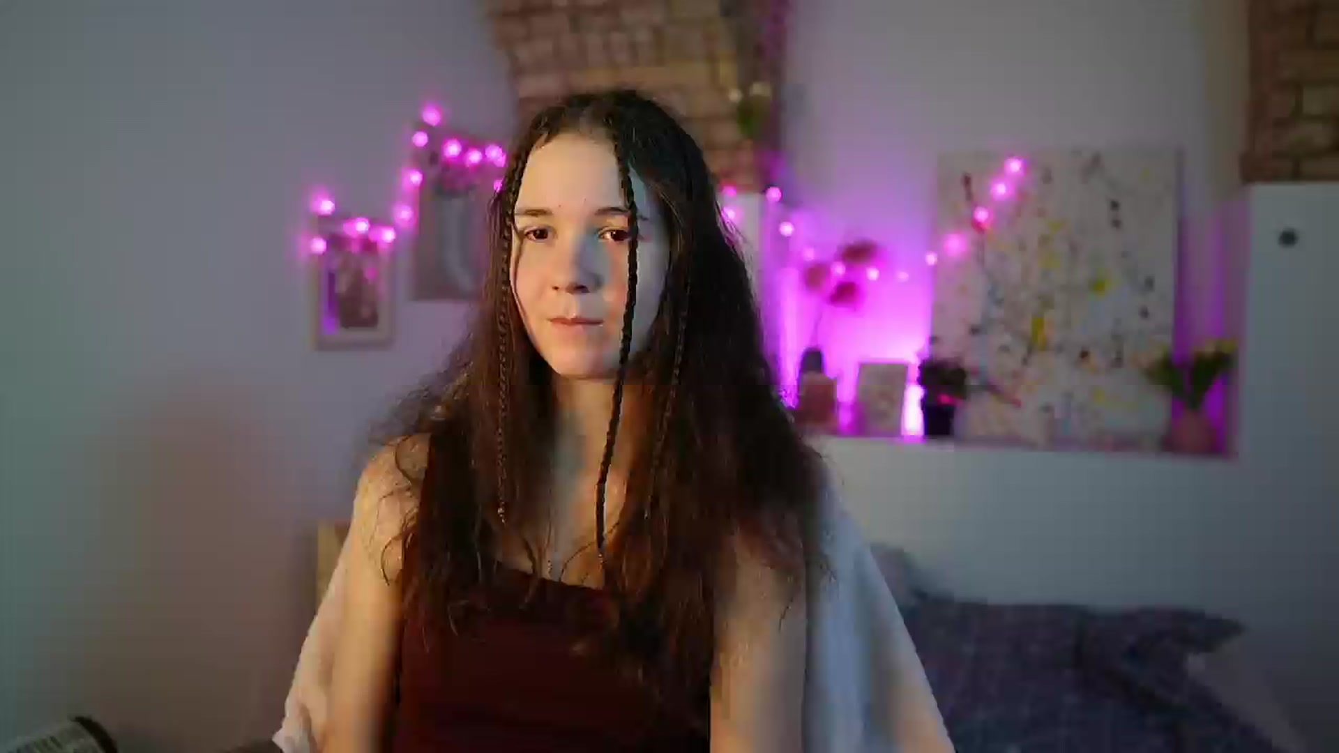 Gallery image thumbnail from Ava__Taylor_'s myfreecams stream on, 01/03/2025, 21:38 image 9 of 20