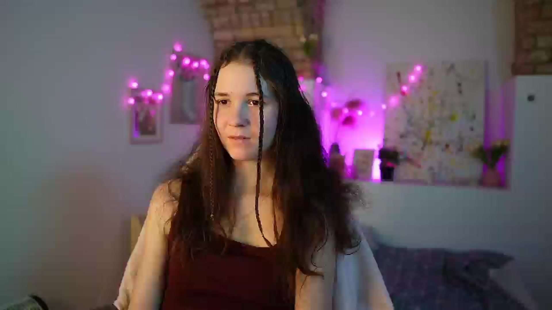 Gallery image thumbnail from Ava__Taylor_'s myfreecams stream on, 01/03/2025, 21:38 image 14 of 20