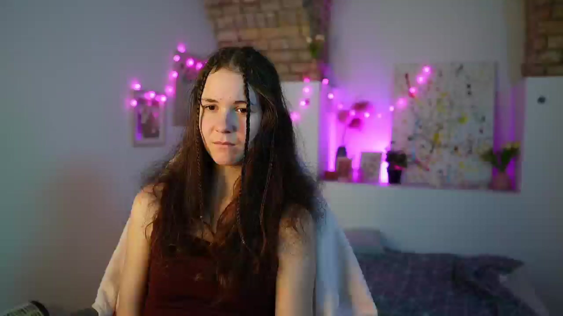 Gallery image thumbnail from Ava__Taylor_'s myfreecams stream on, 01/03/2025, 21:38 image 2 of 20
