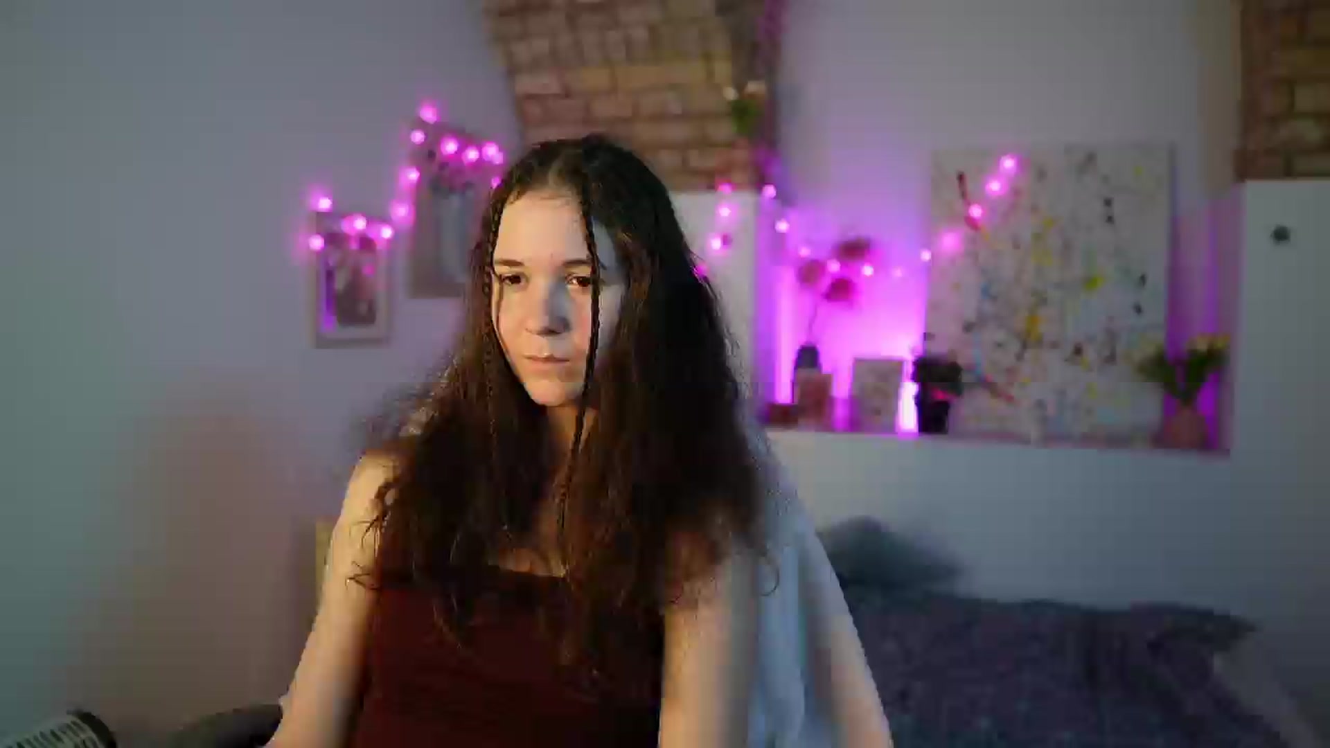 Gallery image thumbnail from Ava__Taylor_'s myfreecams stream on, 01/03/2025, 22:52 image 7 of 20