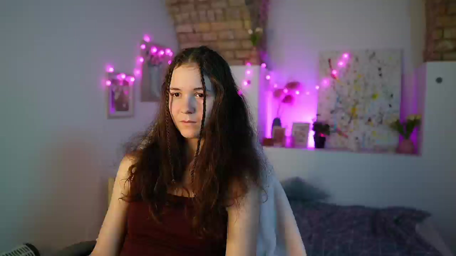 Gallery image thumbnail from Ava__Taylor_'s myfreecams stream on, 01/03/2025, 22:52 image 9 of 20
