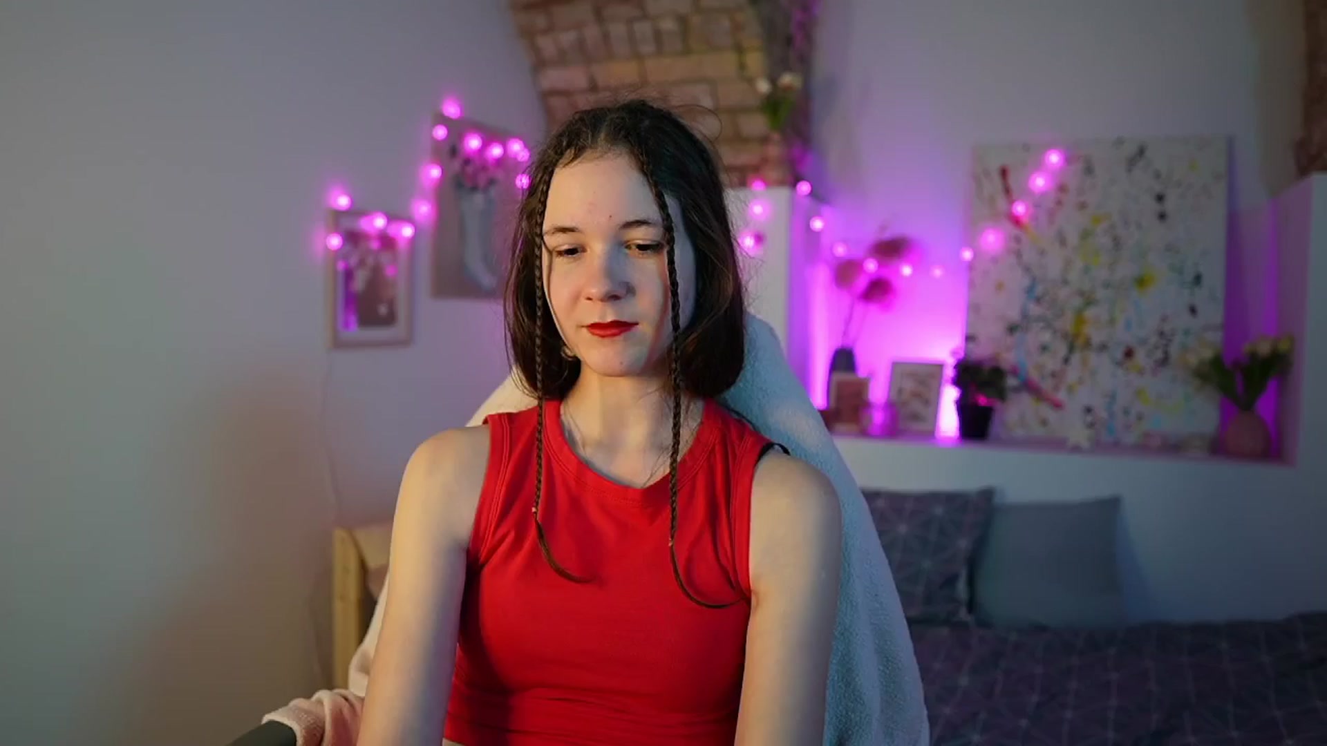 Gallery image thumbnail from Ava__Taylor_'s myfreecams stream on, 01/06/2025, 15:05 image 1 of 20