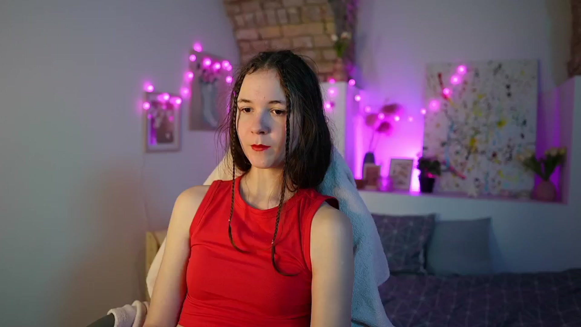 Gallery image thumbnail from Ava__Taylor_'s myfreecams stream on, 01/06/2025, 15:05 image 12 of 20
