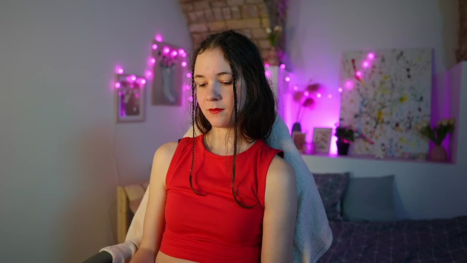 Gallery image thumbnail from Ava__Taylor_'s myfreecams stream on, 01/06/2025, 16:03 image 16 of 20