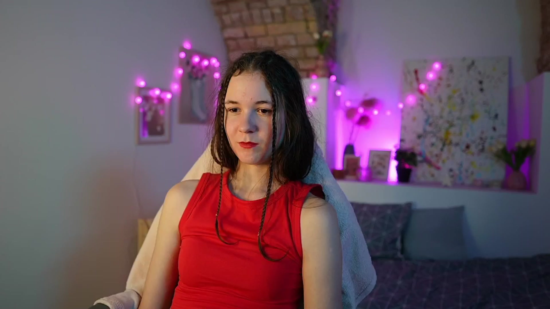 Gallery image thumbnail from Ava__Taylor_'s myfreecams stream on, 01/06/2025, 16:03 image 7 of 20