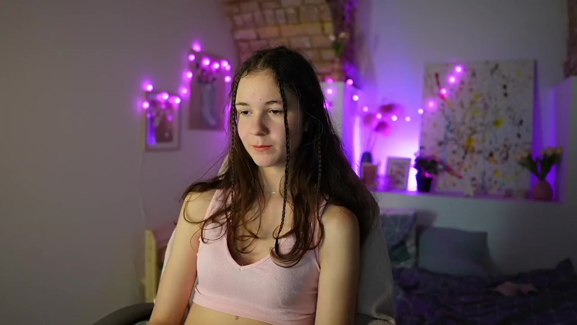 Gallery image thumbnail from Ava__Taylor_'s myfreecams stream on, 01/07/2025, 16:22 image 18 of 20