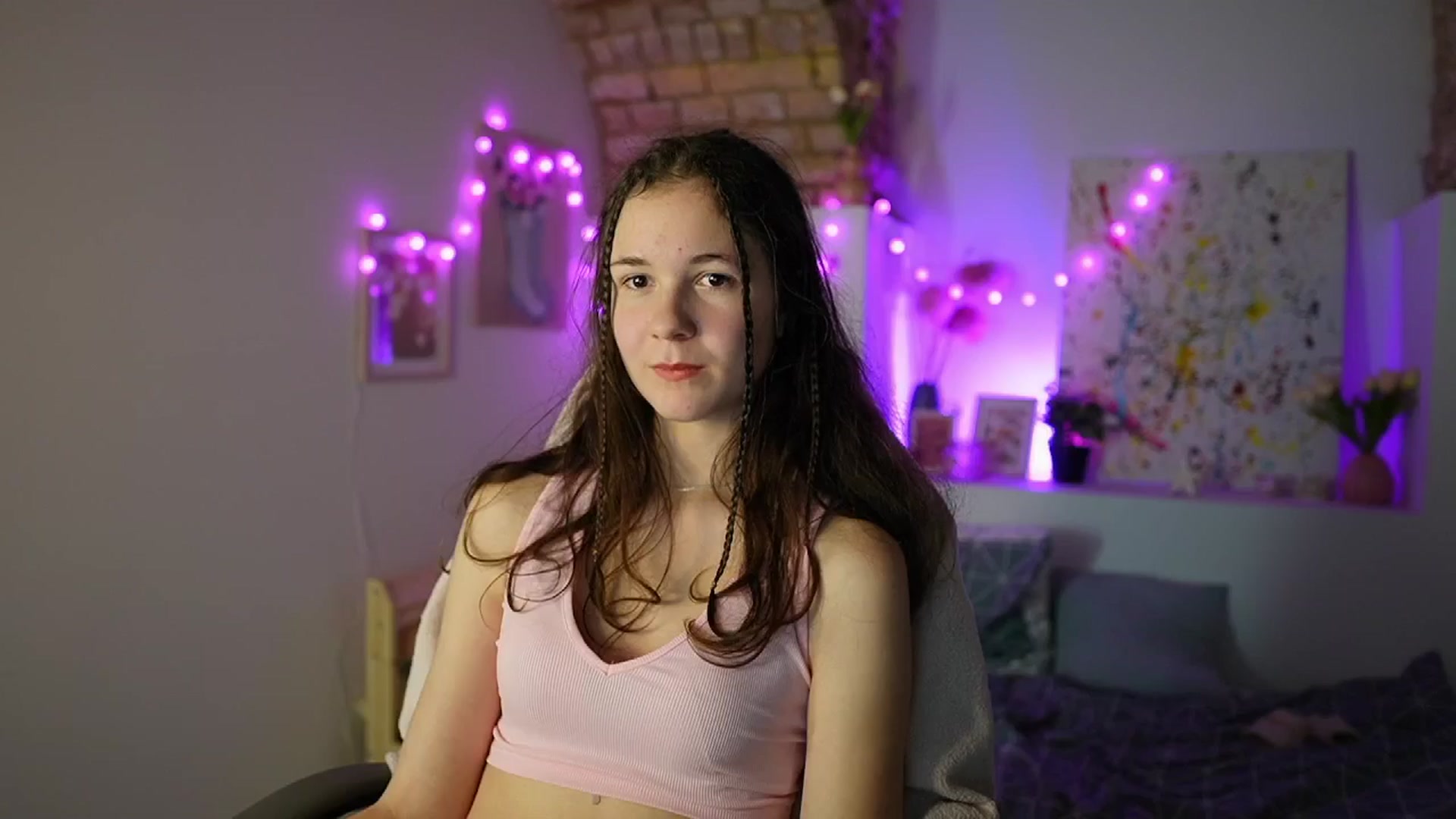 Gallery image thumbnail from Ava__Taylor_'s myfreecams stream on, 01/07/2025, 16:22 image 19 of 20