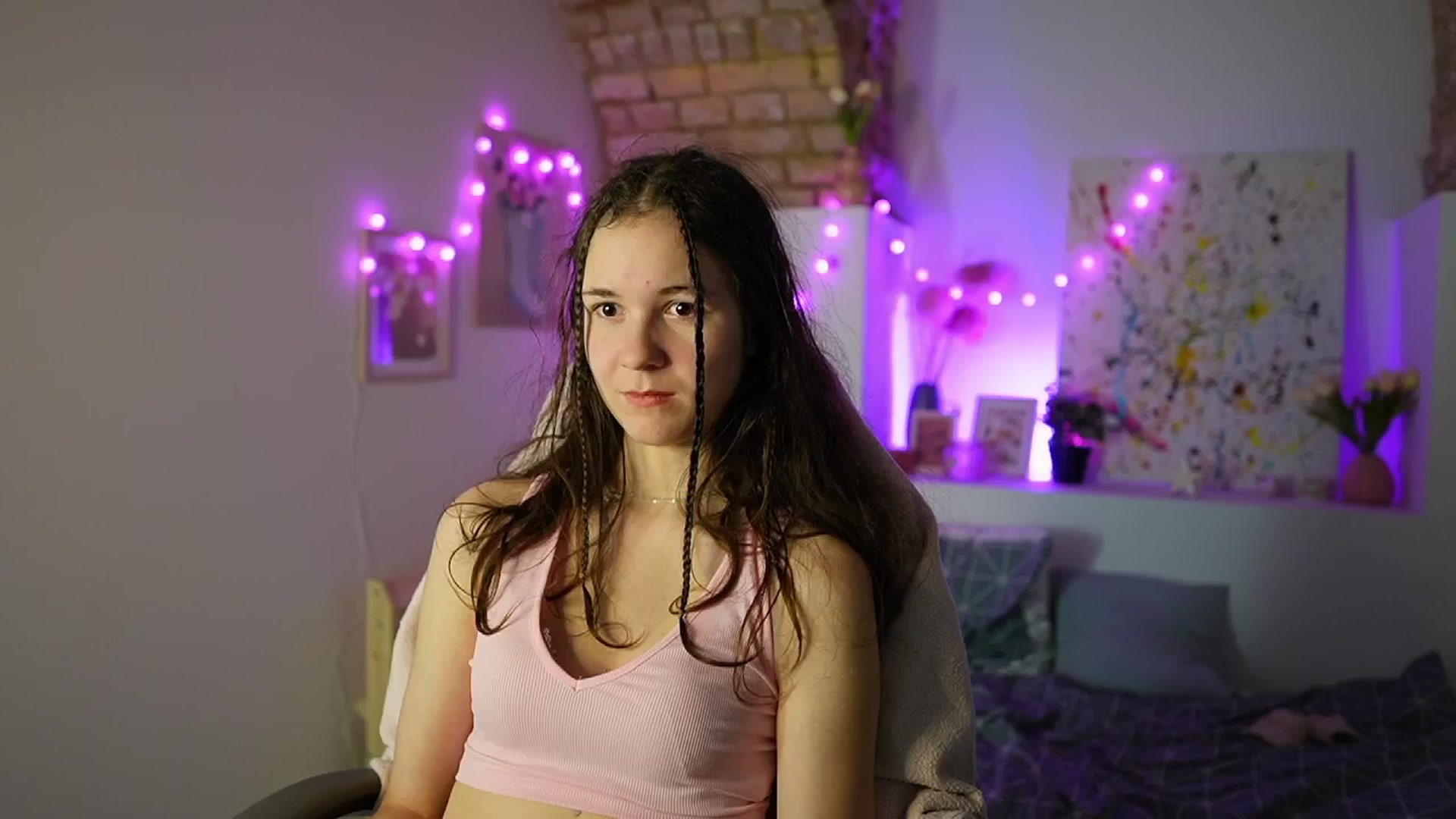 Gallery image thumbnail from Ava__Taylor_'s myfreecams stream on, 01/07/2025, 17:08 image 17 of 20