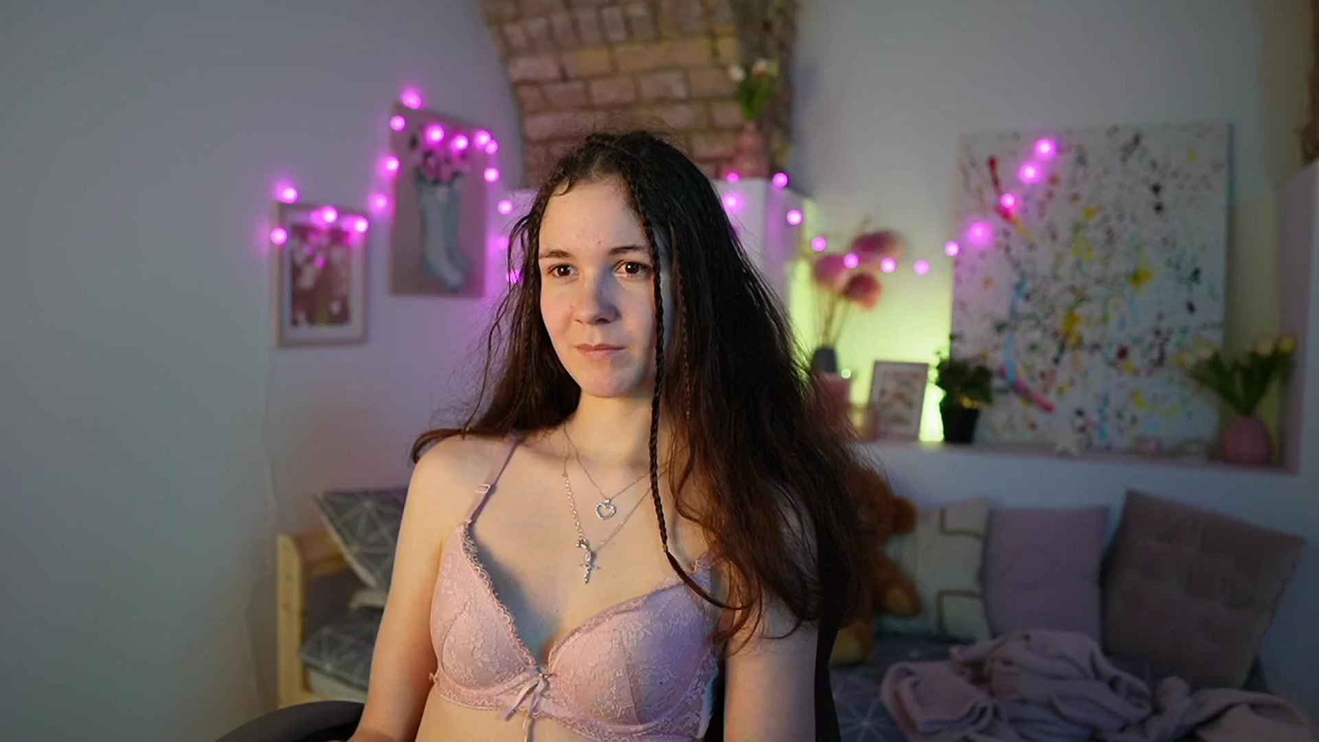 Gallery image thumbnail from Ava__Taylor_'s myfreecams stream on, 01/08/2025, 16:06 image 13 of 20