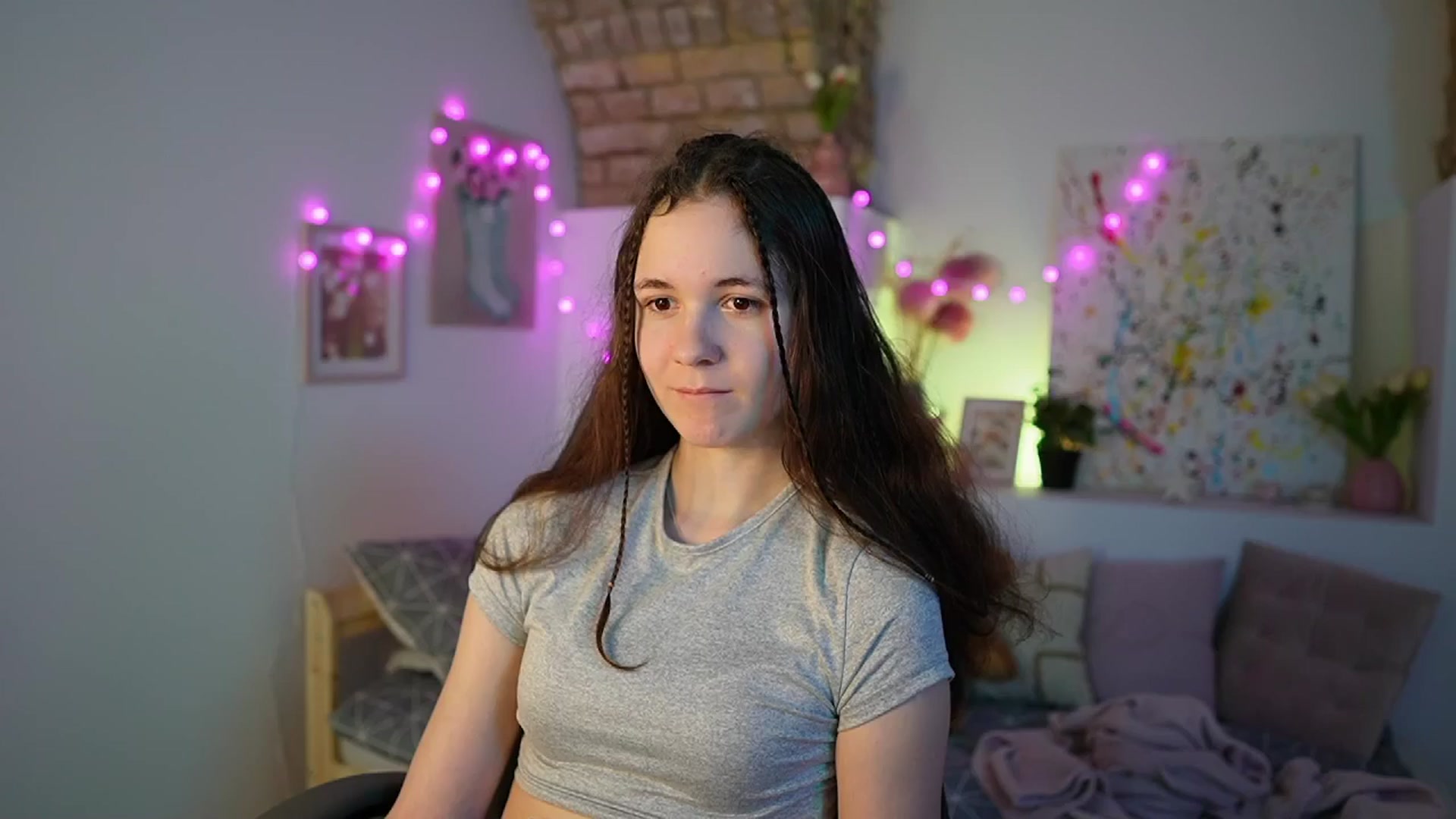 Gallery image thumbnail from Ava__Taylor_'s myfreecams stream on, 01/08/2025, 16:06 image 1 of 20