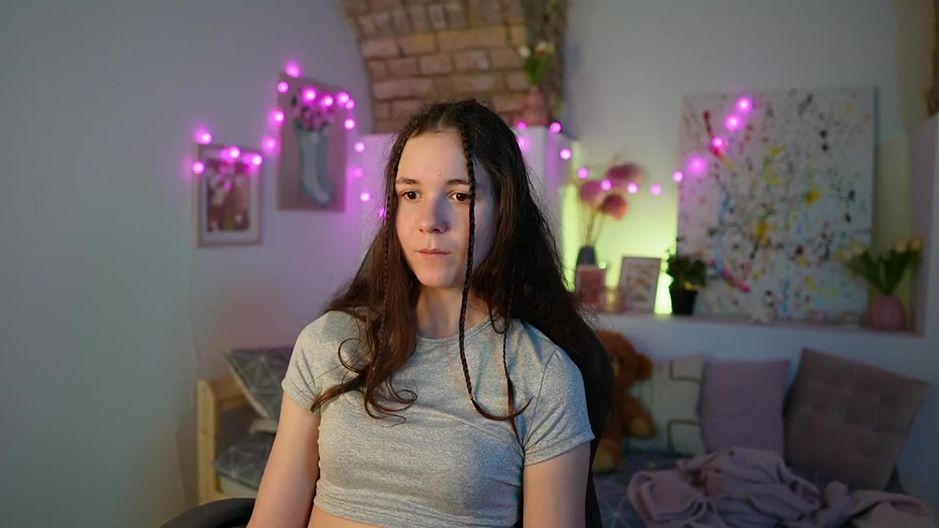 Gallery image thumbnail from Ava__Taylor_'s myfreecams stream on, 01/08/2025, 18:54 image 17 of 20