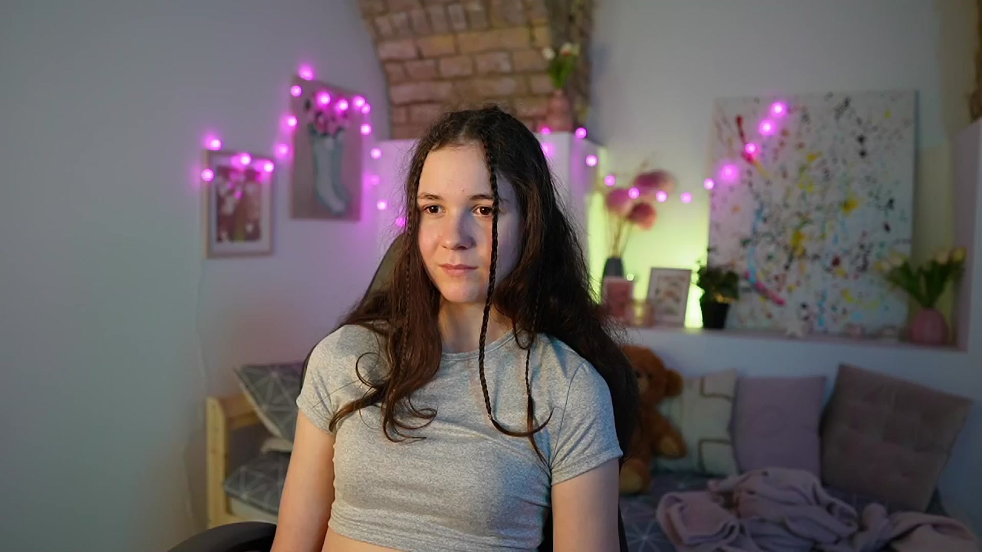 Gallery image thumbnail from Ava__Taylor_'s myfreecams stream on, 01/08/2025, 18:54 image 18 of 20