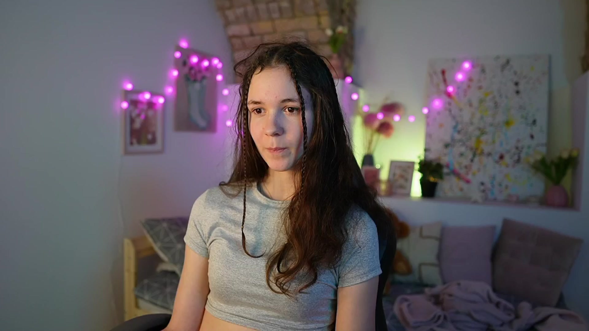 Gallery image thumbnail from Ava__Taylor_'s myfreecams stream on, 01/08/2025, 18:54 image 3 of 20