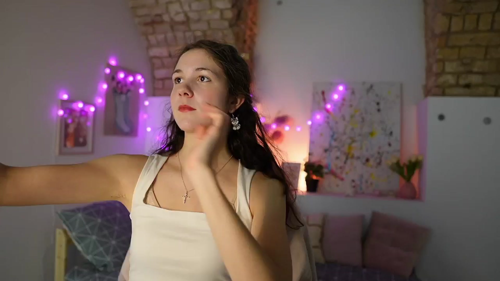 Gallery image thumbnail from Ava__Taylor_'s myfreecams stream on, 01/09/2025, 15:59 image 1 of 20