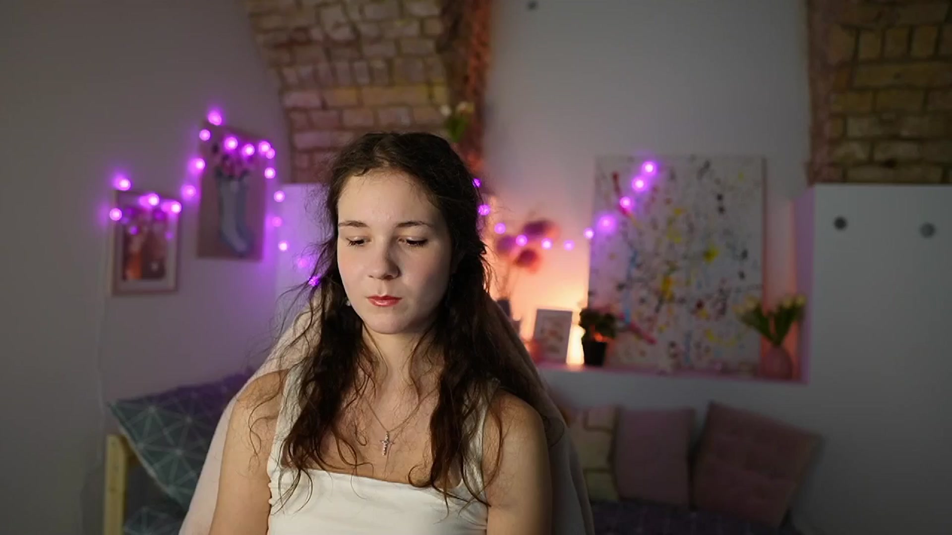 Gallery image thumbnail from Ava__Taylor_'s myfreecams stream on, 01/09/2025, 15:59 image 7 of 20
