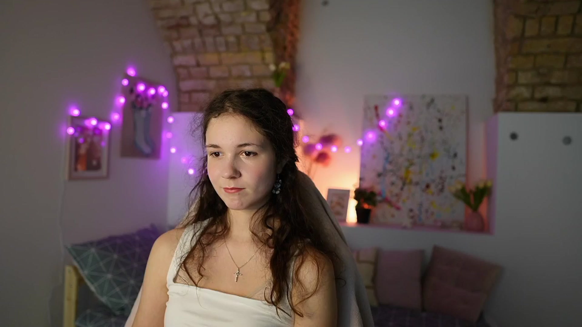 Gallery image thumbnail from Ava__Taylor_'s myfreecams stream on, 01/09/2025, 15:59 image 14 of 20