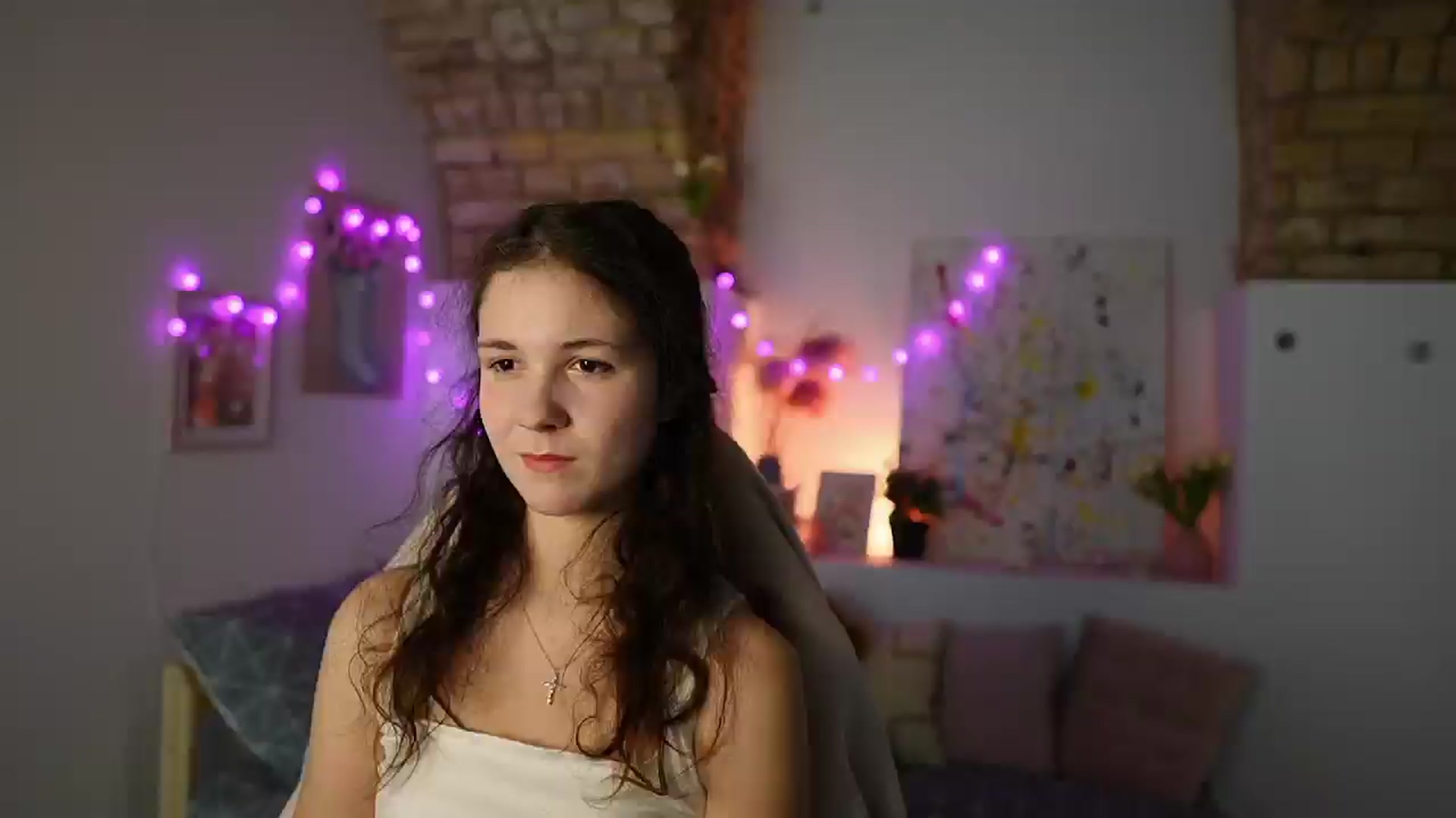 Gallery image thumbnail from Ava__Taylor_'s myfreecams stream on, 01/09/2025, 16:43 image 16 of 20