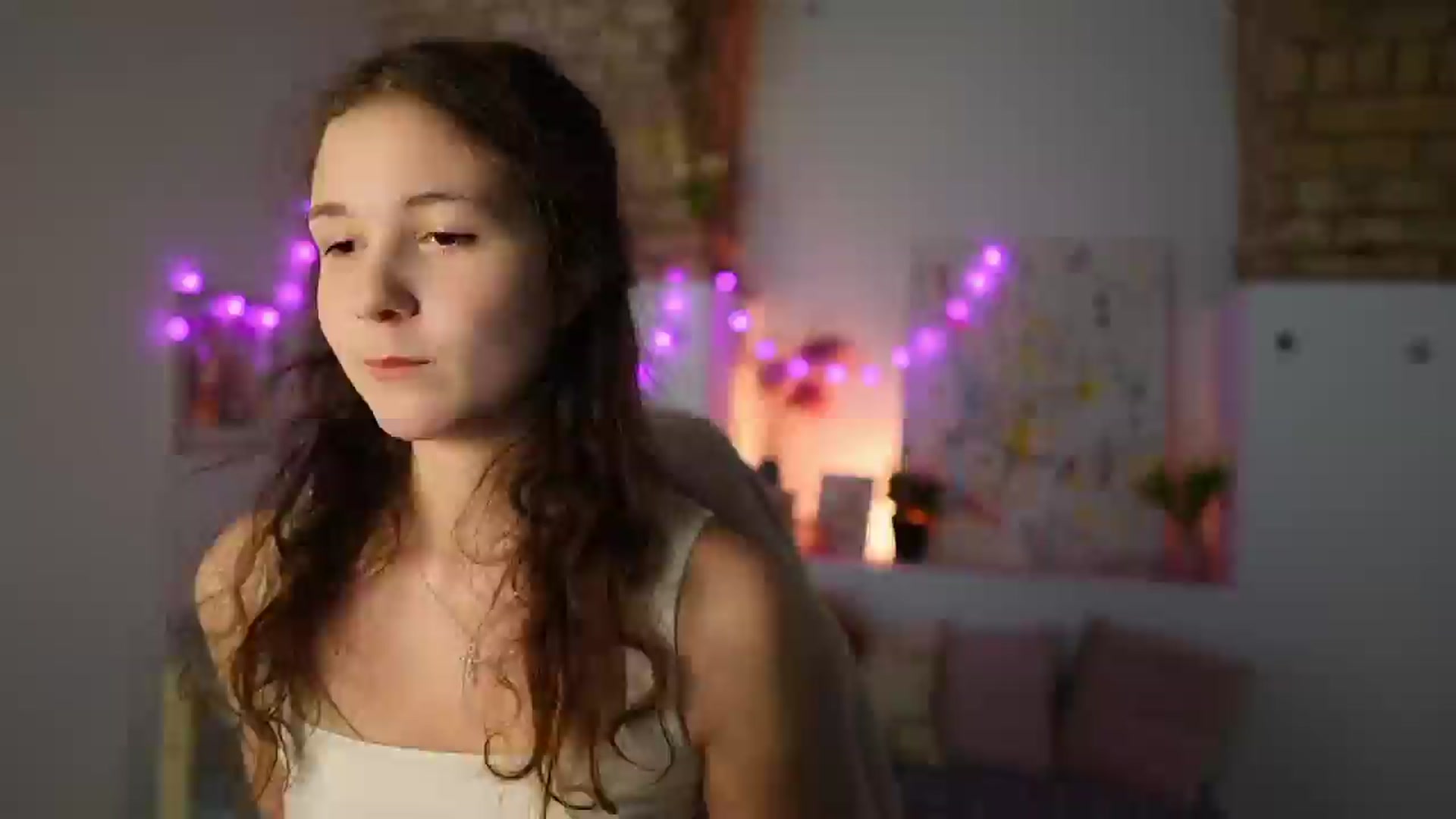 Gallery image thumbnail from Ava__Taylor_'s myfreecams stream on, 01/09/2025, 16:43 image 1 of 20